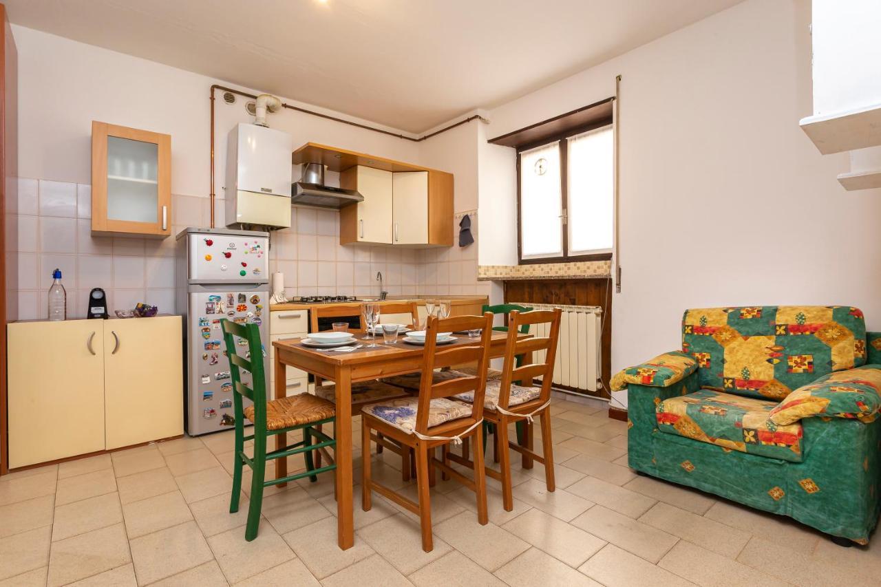 Casa Nicole Self Check-In Villa Albizzate Luaran gambar